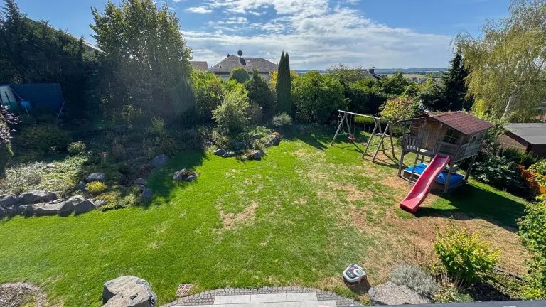 Immobilienangebot - Hünfelden - Alle - Saniertes und freistehendes Einfamilienhaus auf großem Grundstück in herrlicher Lage bei Limburg!