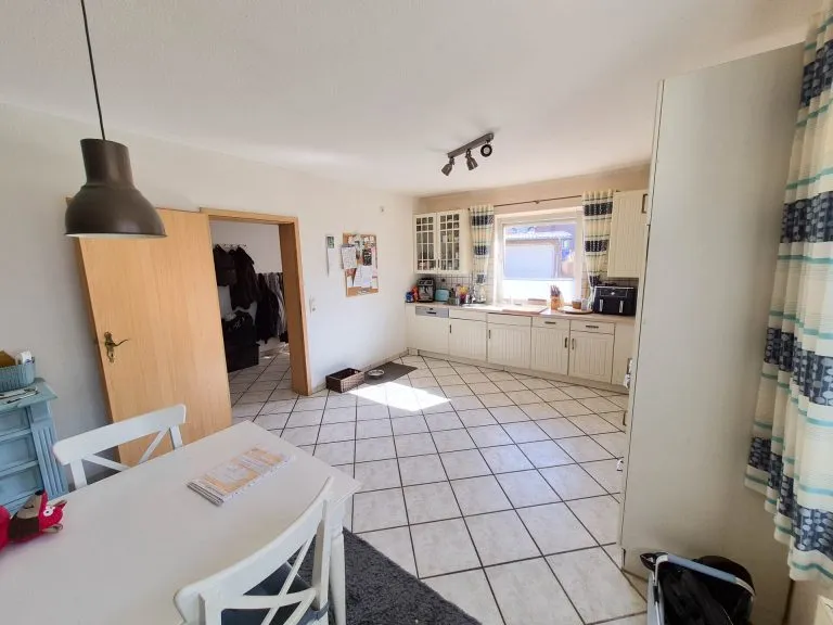 Immobilienangebot - Buchholz - Alle - Top-gepflegtes, neuwertiges Einfamilienhaus nähe Asbach zu verkaufen!
