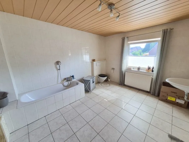 Immobilienangebot - Buchholz - Alle - Top-gepflegtes, neuwertiges Einfamilienhaus nähe Asbach zu verkaufen!