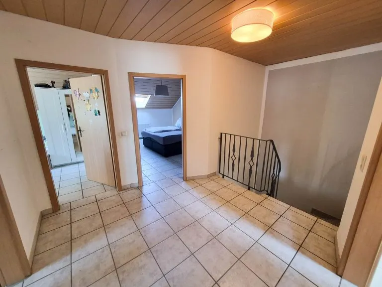 Immobilienangebot - Buchholz - Alle - Top-gepflegtes, neuwertiges Einfamilienhaus nähe Asbach zu verkaufen!