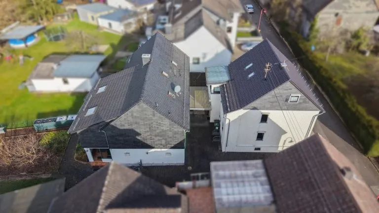 Immobilienangebot - Mündersbach - Alle - 2 Wohnhäuser auf großem Grundstück in ruhiger Ortsrandlage! Ideal für Mehrgenerationen
