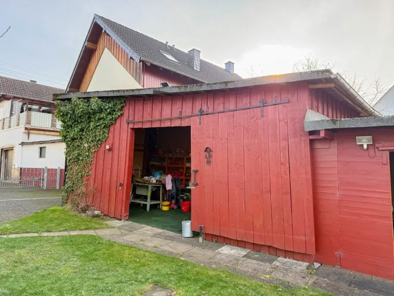 Immobilienangebot - Mündersbach - Alle - 2 Wohnhäuser auf großem Grundstück in ruhiger Ortsrandlage! Ideal für Mehrgenerationen