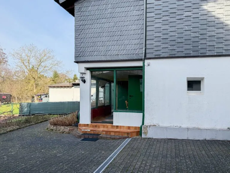 Immobilienangebot - Mündersbach - Alle - 2 Wohnhäuser auf großem Grundstück in ruhiger Ortsrandlage! Ideal für Mehrgenerationen
