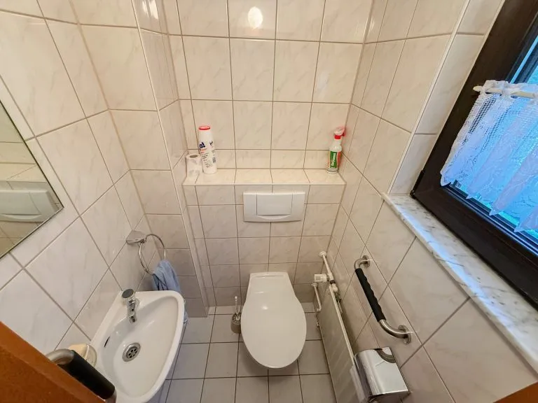 Immobilienangebot - Mündersbach - Alle - 2 Wohnhäuser auf großem Grundstück in ruhiger Ortsrandlage! Ideal für Mehrgenerationen