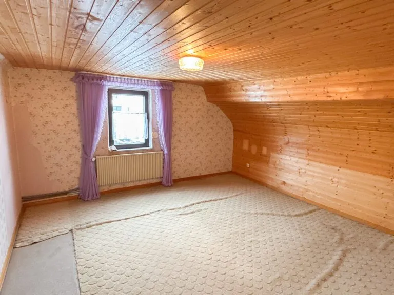Immobilienangebot - Mündersbach - Alle - 2 Wohnhäuser auf großem Grundstück in ruhiger Ortsrandlage! Ideal für Mehrgenerationen