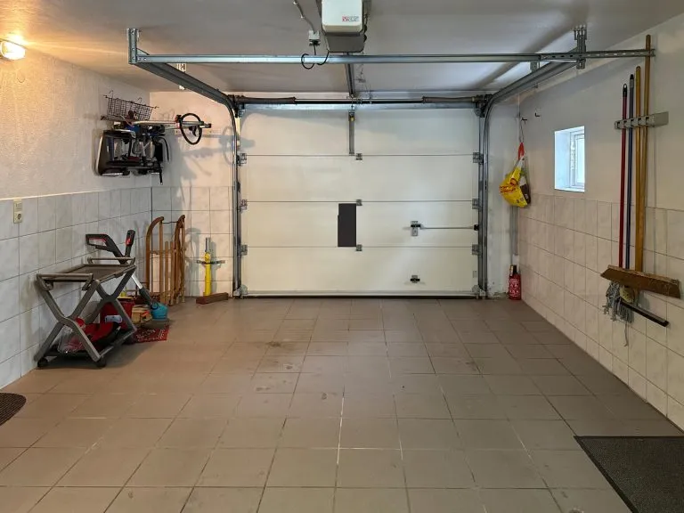Immobilienangebot - Mündersbach - Alle - 2 Wohnhäuser auf großem Grundstück in ruhiger Ortsrandlage! Ideal für Mehrgenerationen
