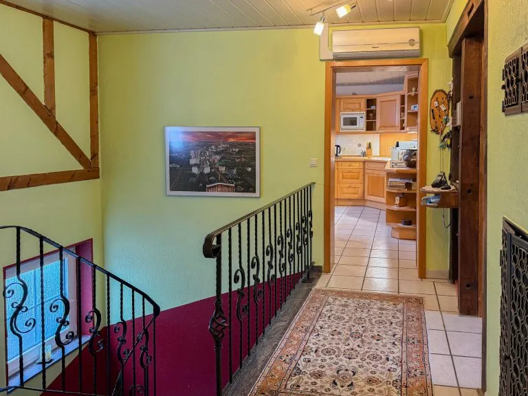Immobilienangebot - Mündersbach - Alle - 2 Wohnhäuser auf großem Grundstück in ruhiger Ortsrandlage! Ideal für Mehrgenerationen