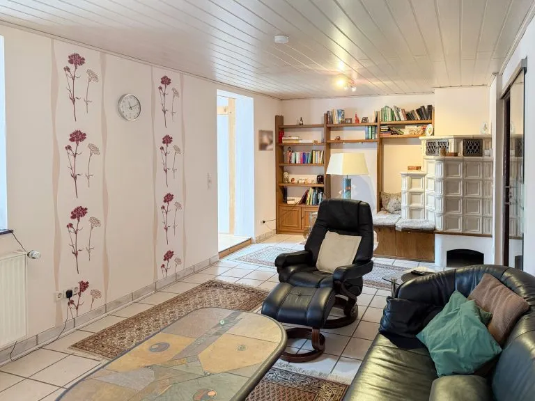 Immobilienangebot - Mündersbach - Alle - 2 Wohnhäuser auf großem Grundstück in ruhiger Ortsrandlage! Ideal für Mehrgenerationen