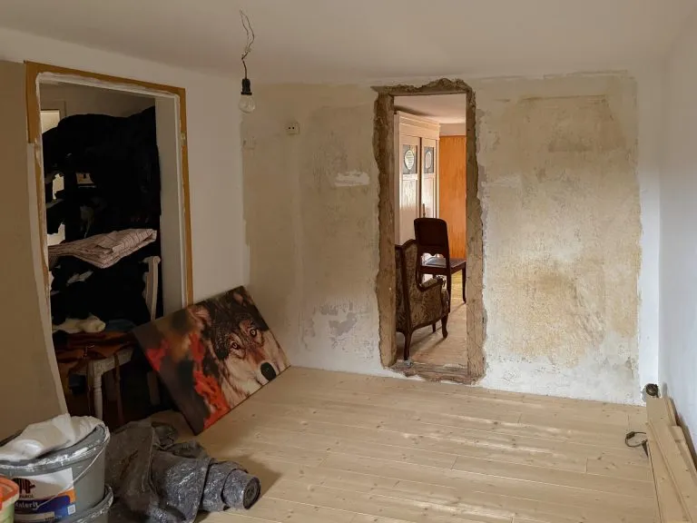 Immobilienangebot - Hachenburg VG - Alle - Bauernhaus als Hofstätte mit Nebengebäuden in unmittelbarer Nähe zu Hachenburg!