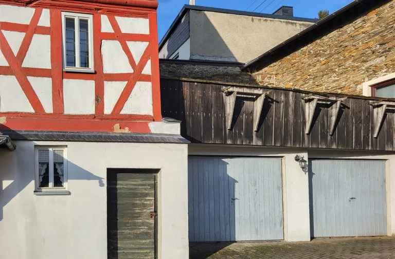 Immobilienangebot - Dausenau - Alle - Sanierungsbedürftiges Fachwerkhaus mit Charme und Potenzial sucht neue Eigentümer!