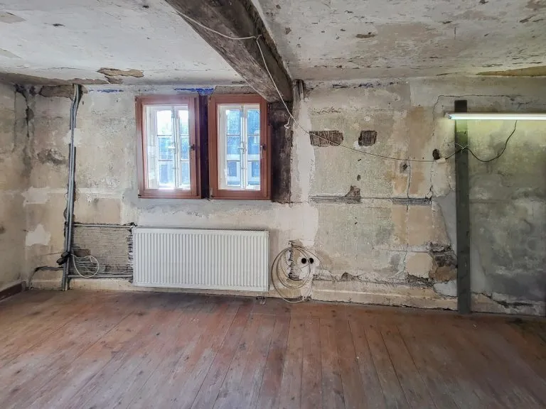 Immobilienangebot - Dausenau - Alle - Sanierungsbedürftiges Fachwerkhaus mit Charme und Potenzial sucht neue Eigentümer!