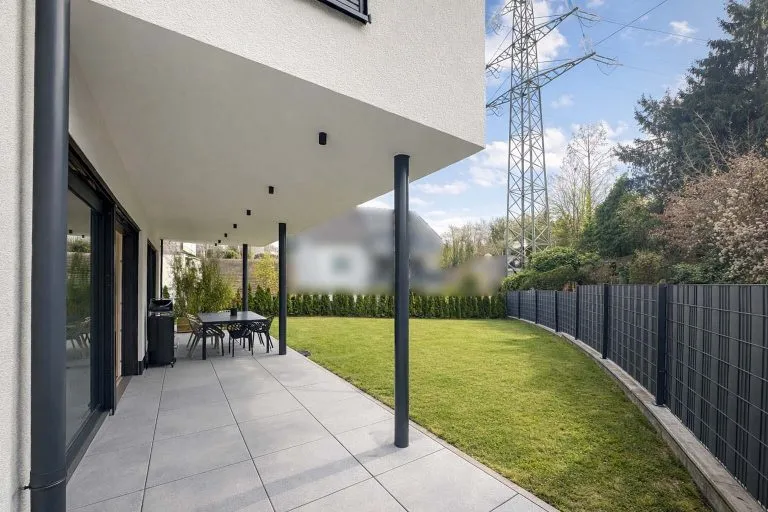 Immobilienangebot - Bendorf-Sayn - Alle - Stilvolle Luxusimmobilie mit Premium-Ausstattung, großer Doppelgarage und großzügigem Raumkonzept!