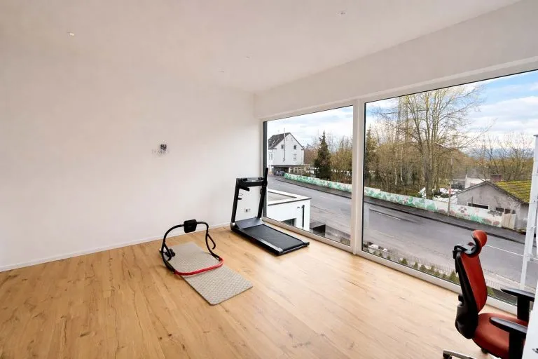 Immobilienangebot - Bendorf-Sayn - Alle - Stilvolle Luxusimmobilie mit Premium-Ausstattung, großer Doppelgarage und großzügigem Raumkonzept!