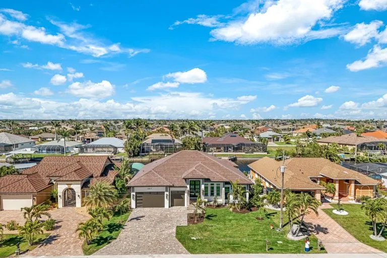 Immobilienangebot - Cape Coral - Alle - Gepflegtes Einfamilienhaus in begehrter Wohnlage von Cape Coral!