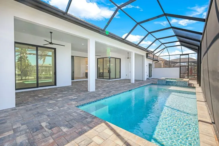 Immobilienangebot - Cape Coral - Alle - Gepflegtes Einfamilienhaus in begehrter Wohnlage von Cape Coral!