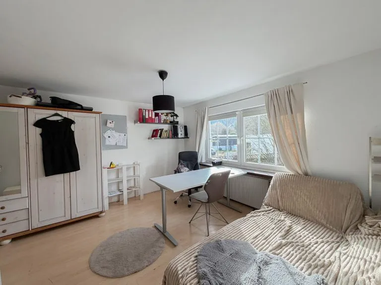 Immobilienangebot - Pracht / Niederhausen - Alle - Mehrfamilienhaus mit großem Grundstück, ehemaligem Gewerbeteil und vielfältigem Entwicklungspotenzial!