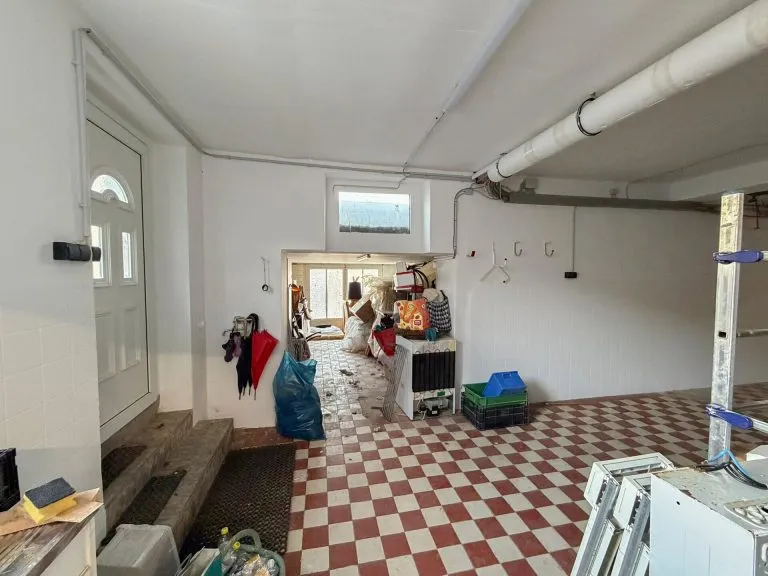 Immobilienangebot - Pracht / Niederhausen - Alle - Mehrfamilienhaus mit großem Grundstück, ehemaligem Gewerbeteil und vielfältigem Entwicklungspotenzial!