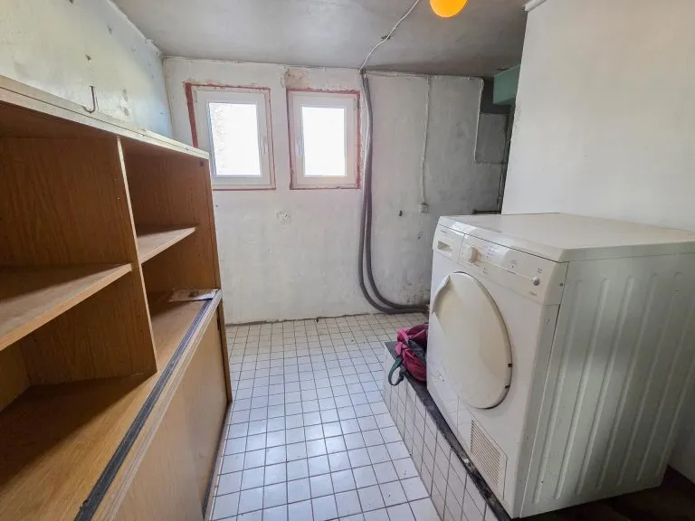 Immobilienangebot - Pracht / Niederhausen - Alle - Mehrfamilienhaus mit großem Grundstück, ehemaligem Gewerbeteil und vielfältigem Entwicklungspotenzial!