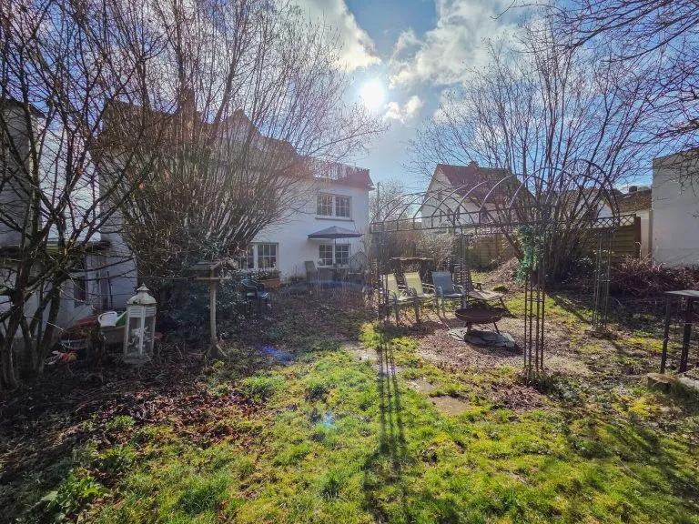 Immobilienangebot - Pracht / Niederhausen - Alle - Mehrfamilienhaus mit großem Grundstück, ehemaligem Gewerbeteil und vielfältigem Entwicklungspotenzial!