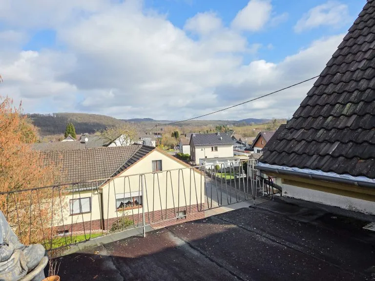 Immobilienangebot - Pracht / Niederhausen - Alle - Mehrfamilienhaus mit großem Grundstück, ehemaligem Gewerbeteil und vielfältigem Entwicklungspotenzial!