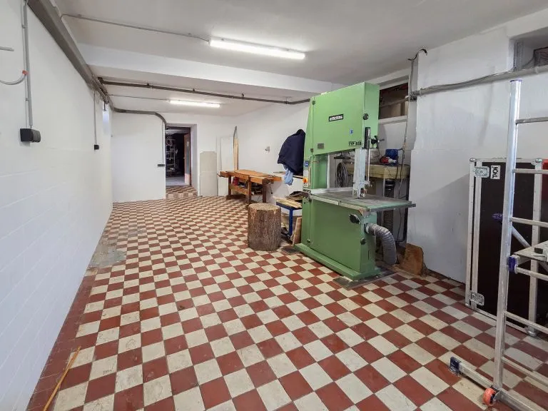Immobilienangebot - Pracht / Niederhausen - Alle - Mehrfamilienhaus mit großem Grundstück, ehemaligem Gewerbeteil und vielfältigem Entwicklungspotenzial!