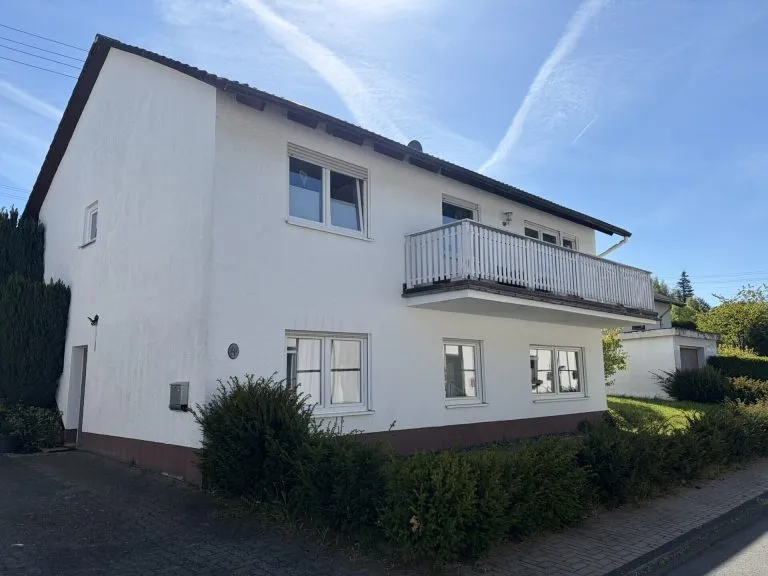 Immobilienangebot - Wissen VG - Alle - Gepflegtes Einfamilienhaus mit Garten in guter Lage, zwischen Wissen & Betzdorf!