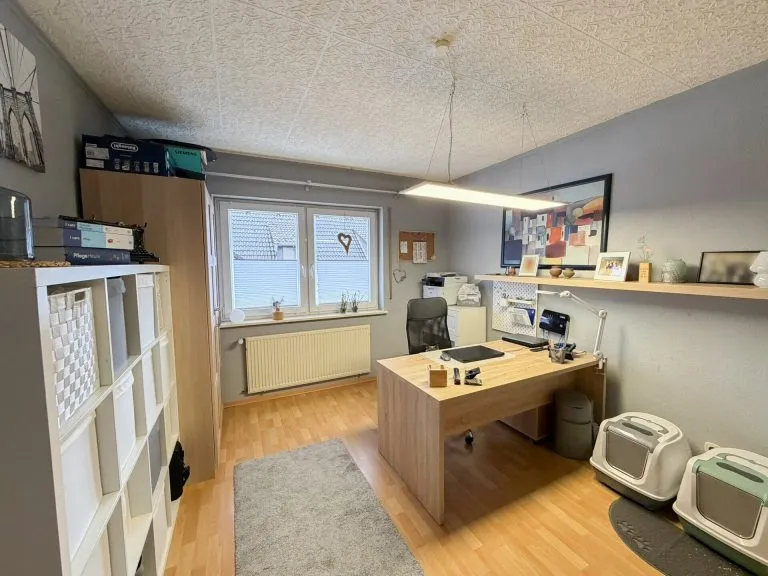 Immobilienangebot - Wissen VG - Alle - Gepflegtes Einfamilienhaus mit Garten in guter Lage, zwischen Wissen & Betzdorf!