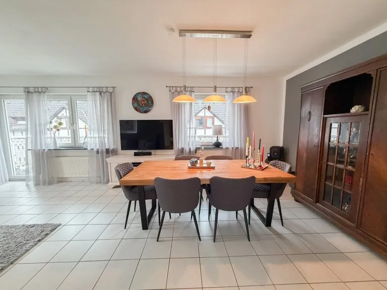 Immobilienangebot - Wissen VG - Alle - Gepflegtes Einfamilienhaus mit Garten in guter Lage, zwischen Wissen & Betzdorf!