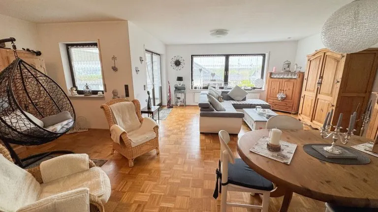 Immobilienangebot - Girkenroth - Alle - Schickes Einfamilienhaus in ruhiger Lage mit Fernblick zwischen Westerburg und Dornburg!