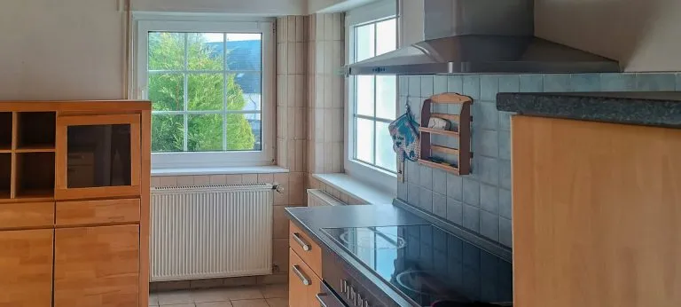Immobilienangebot - Ransbach-Baumbach - Alle - Einfamilienhaus mit großem Grundstück (713 m²) in begehrter Lage von Ransbach-Baumbach!