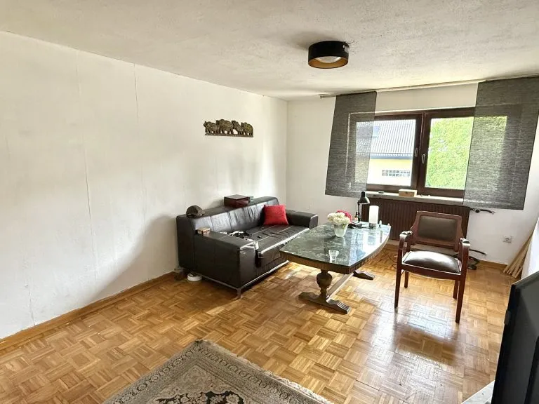 Immobilienangebot - Höchstenbach - Alle - ***Reduziert***Ein-/Zweigenerationenhaus mit Nebenräumen auf idyllischem Grundstück nahe Hachenburg!