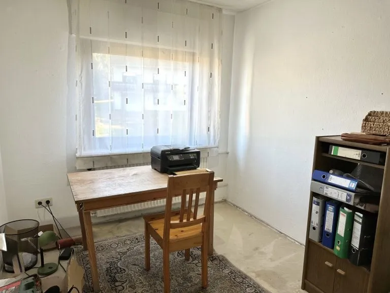 Immobilienangebot - Höchstenbach - Alle - ***Reduziert***Ein-/Zweigenerationenhaus mit Nebenräumen auf idyllischem Grundstück nahe Hachenburg!