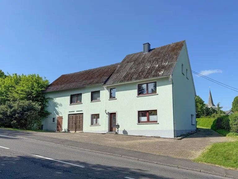 Immobilienangebot - Höchstenbach - Alle - ***Reduziert***Ein-/Zweigenerationenhaus mit Nebenräumen auf idyllischem Grundstück nahe Hachenburg!