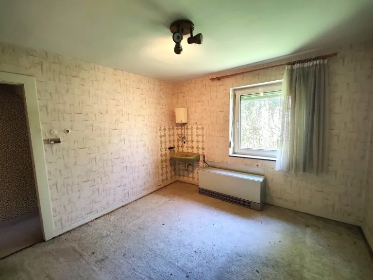 Immobilienangebot - Altenkirchen - Alle - Ein-/Zweifamilienhaus für den Handwerker in zentrumsnaher Lage von Altenkirchen!