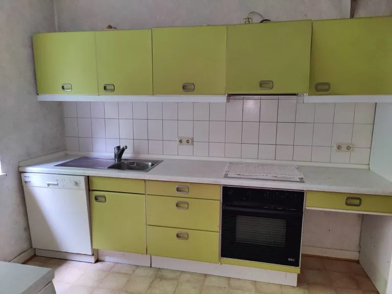 Immobilienangebot - Altenkirchen - Alle - Ein-/Zweifamilienhaus für den Handwerker in zentrumsnaher Lage von Altenkirchen!