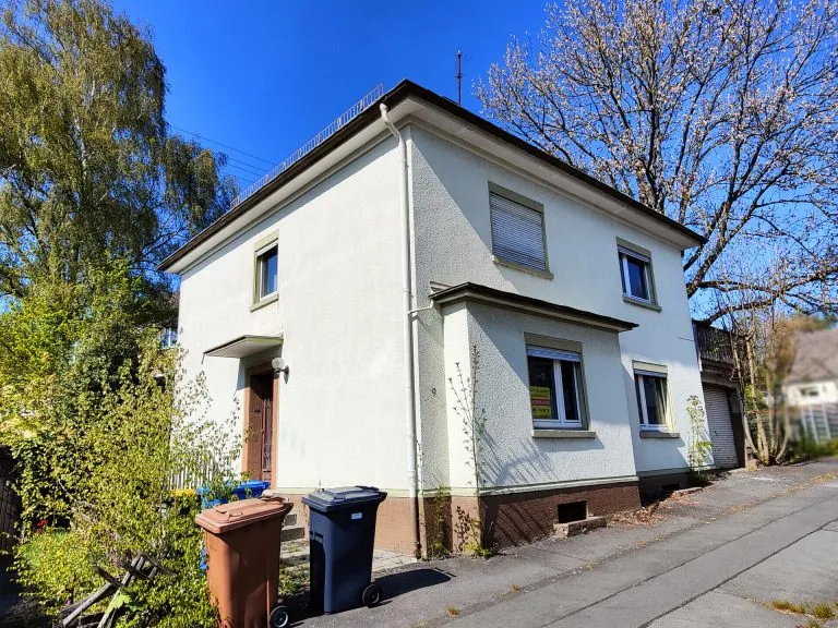 Immobilienangebot - Altenkirchen - Alle - Ein-/Zweifamilienhaus für den Handwerker in zentrumsnaher Lage von Altenkirchen!