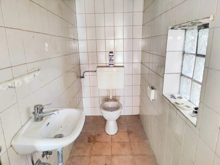 Immobilienangebot - Altenkirchen VG - Alle - Sanierungsbedürftiges Einfamilienhaus mit großem Grundstück in Ortsrandlage!