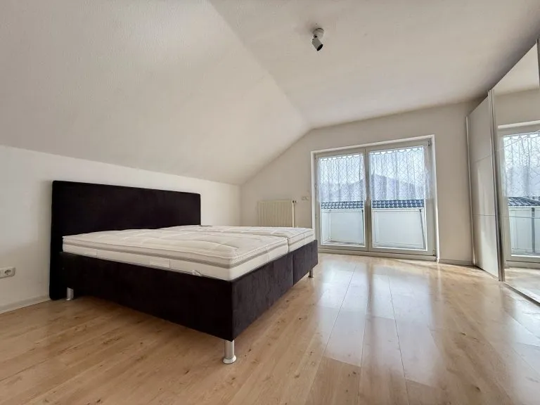 Immobilienangebot - Betzdorf ST - Alle - Familienfreundliches Einfamilienhaus in ruhiger Wohnlage mit schön angelegten Garten!