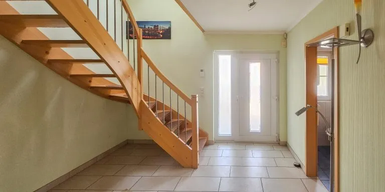 Immobilienangebot - Betzdorf - Alle - Viel Platz in zentraler Lage - gepflegtes Einfamilienhaus mit Garten!