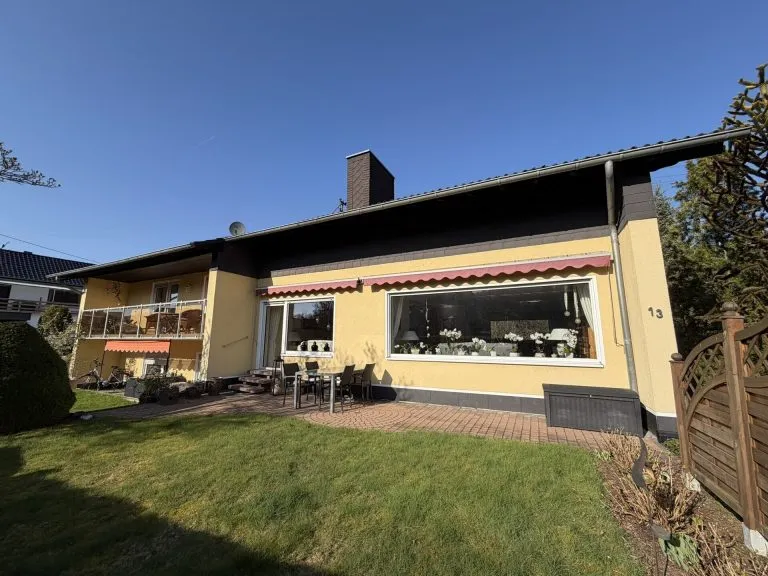 Immobilienangebot - Etzbach - Alle - Gepflegtes Einfamilienhaus mit Einliegerwohnung (vermietet) und tollem Garten - nahe Hamm/Sieg!