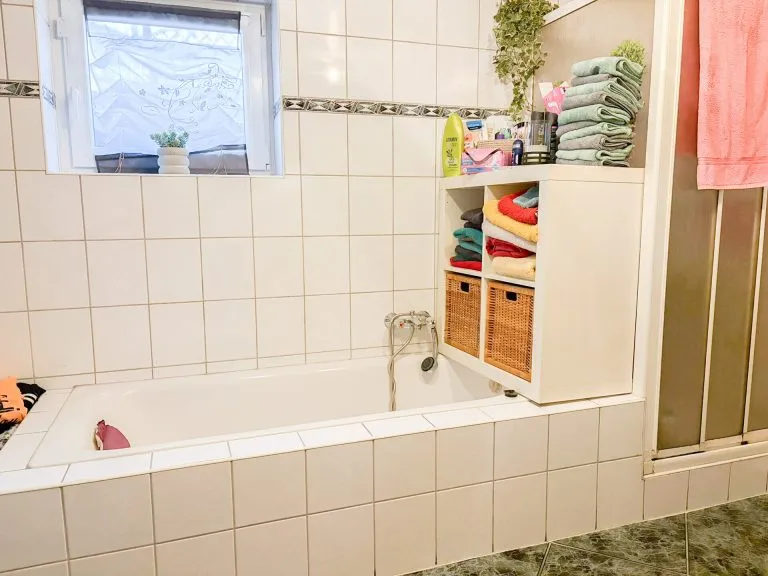 Immobilienangebot - Etzbach - Alle - Gepflegtes Einfamilienhaus mit Einliegerwohnung (vermietet) und tollem Garten - nahe Hamm/Sieg!