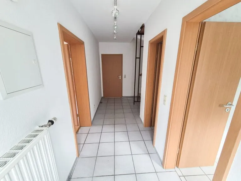 Immobilienangebot - Puderbach VG - Alle - Ihr neues Familienglück – gepflegtes Reihenendhaus mit Balkon & Platz zum Leben – Nähe Puderbach!!