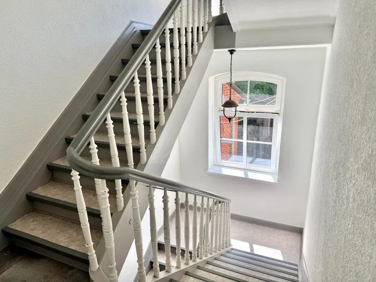 Immobilienangebot - Hachenburg VG - Alle - Ehemalige Schule mit Nebengebäude - Wohnen & Vermieten kombinierbar! Nähe Hachenburg!