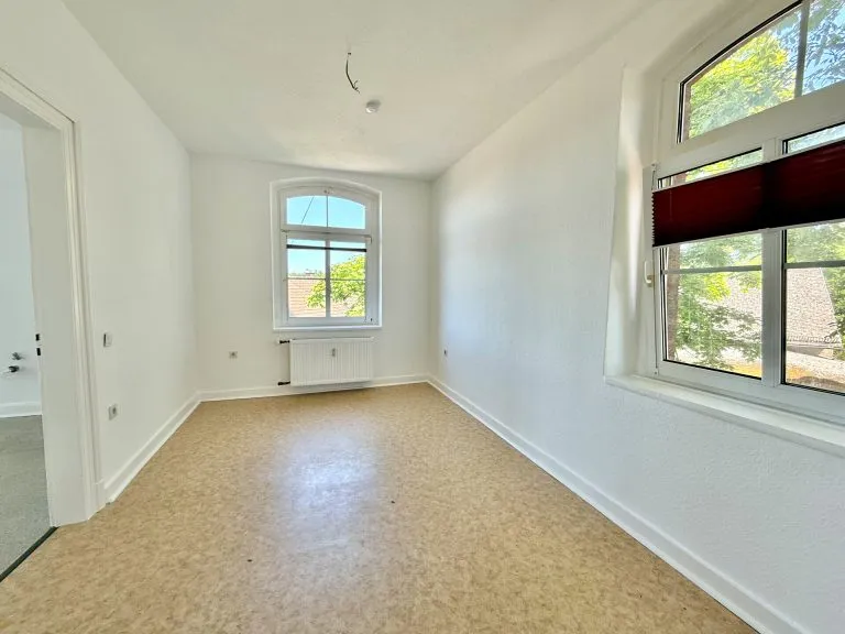 Immobilienangebot - Hachenburg VG - Alle - Ehemalige Schule mit Nebengebäude - Wohnen & Vermieten kombinierbar! Nähe Hachenburg!
