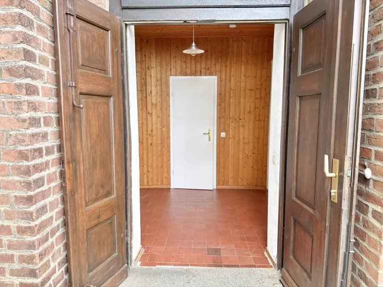 Immobilienangebot - Hachenburg VG - Alle - Ehemalige Schule mit Nebengebäude - Wohnen & Vermieten kombinierbar! Nähe Hachenburg!