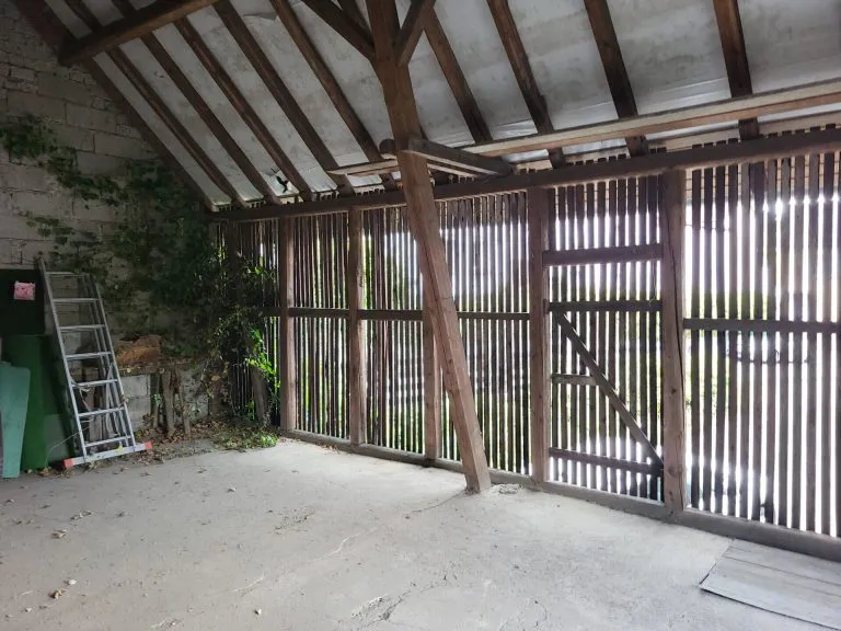Immobilienangebot - Ehlscheid - Alle - Großzügiges Wohnhaus mit renovierter Einliegerwohnung,  Doppelgarage und gepflegtem Garten!