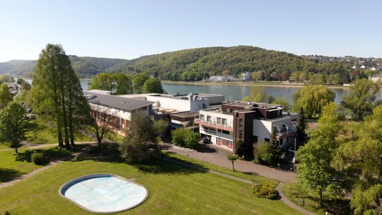 Immobilienangebot - Bad Hönningen - Alle - Ihr neues Investment: Traditionsreiches Hotel in Kurort-Lage, inkl. Betreiberwohnung, zu verkaufen!