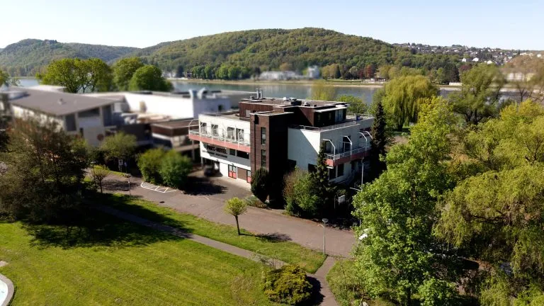 Immobilienangebot - Bad Hönningen - Alle - Ihr neues Investment: Traditionsreiches Hotel in Kurort-Lage, inkl. Betreiberwohnung, zu verkaufen!