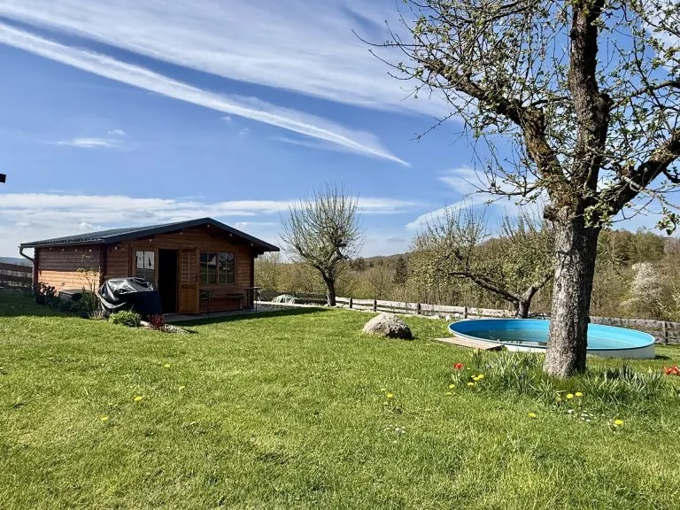 Immobilienangebot - Bitzen - Alle - *RESERVIERT* Viel Platz zum Leben und Entfalten – Einfamilienhaus mit großem Grundstück!