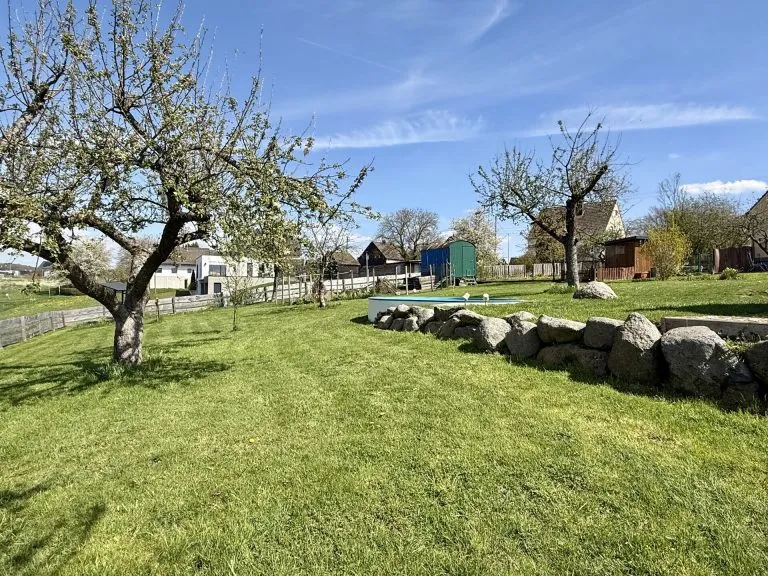 Immobilienangebot - Bitzen - Alle - *RESERVIERT* Viel Platz zum Leben und Entfalten – Einfamilienhaus mit großem Grundstück!